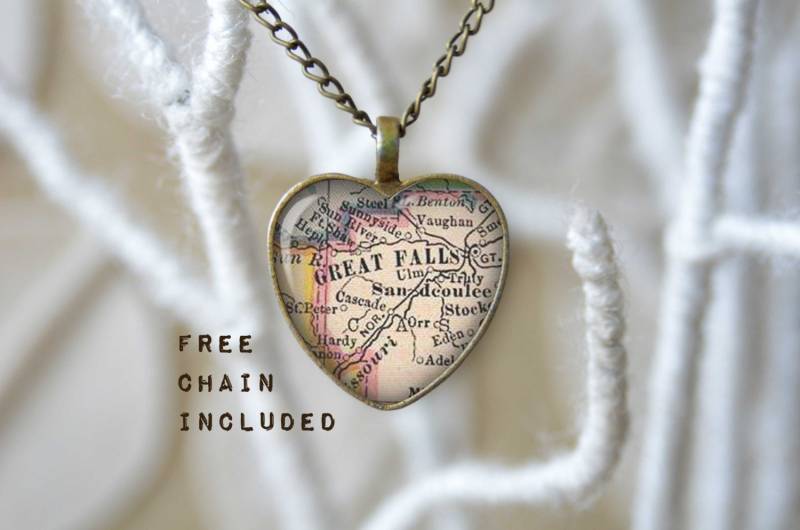 Vintage Karte-Form Herz Great Falls, Montana. Lage-Geschenk-Anhänger. Kostenlose Passende Kette Ist Enthalten Vintage Karte-Form Herz Great Falls, Montana. Lage-Geschenk-Anhänger. Kostenlose Passende Kette Ist Enthalten von TheNotaBeneStudio