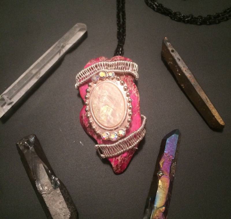 Rosa Fee Anhänger Rosa Fee Anhänger von TheObservableArcana