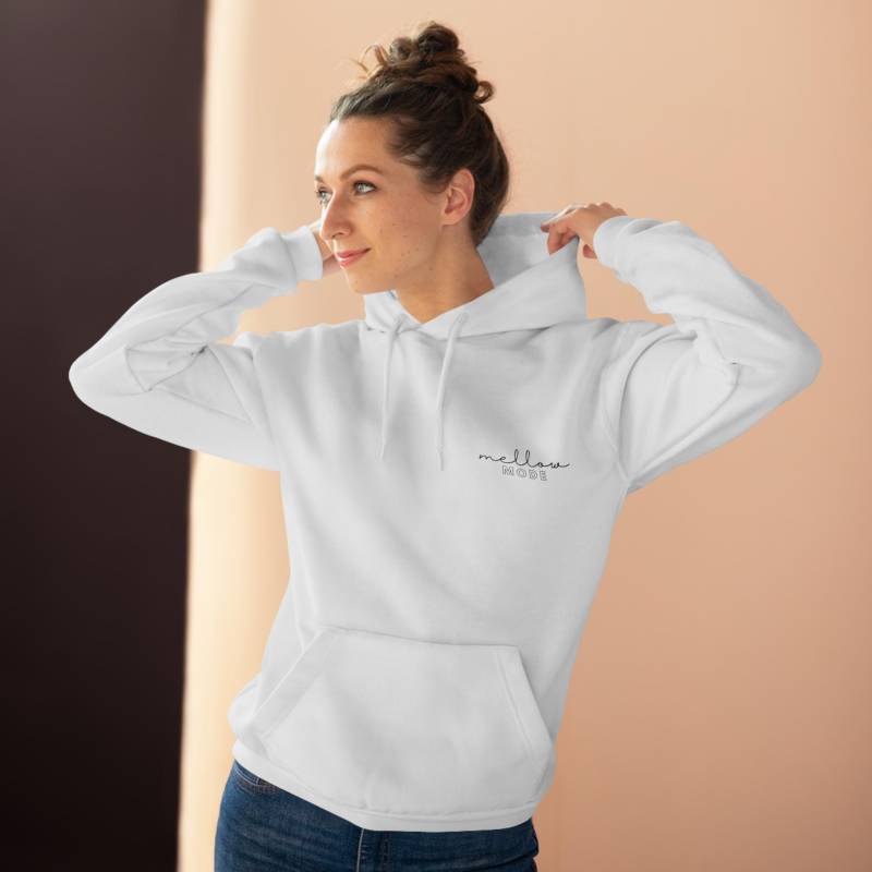 Mellow Mode - Surf Hoodie Sweatshirt Sunset Surfer Style von TheOffshoreStudio