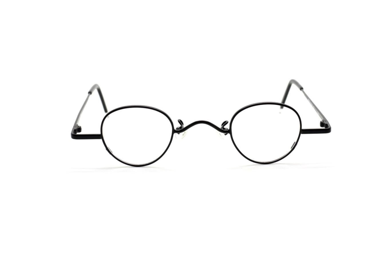 Kleine Panto Brille Vintage Stil Drahtgestell Von Beuren in Einem Mattschwarzen Finish 37 Mm B127 von TheOldGlassesShop