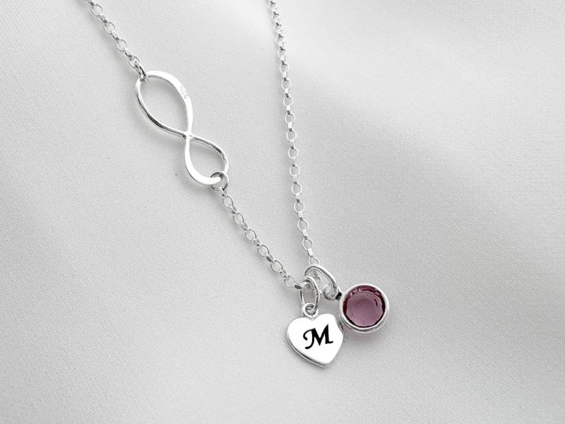 Infinity Halsketten, Zwei Personalisierte Kleine Anhänger. Schwester Geschenk, Schwestern Halskette Mutter Tochter Freundschaft - Und Tochter von TheOneOfaKindJewelry