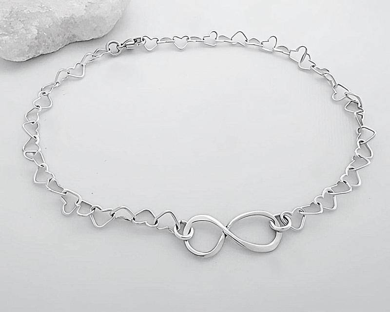 sterling Silber Herz Armband, Infinity Geschenk Der Mutter, Töchter. Kleines Kreuz Armband Auf Anfrage von TheOneOfaKindJewelry