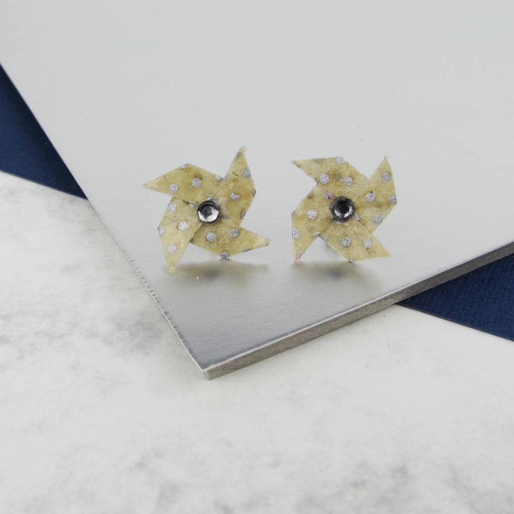 Ohrstecker Ohrringe Silberfarben Polka Dots Windrad von TheOrigamiBoutique