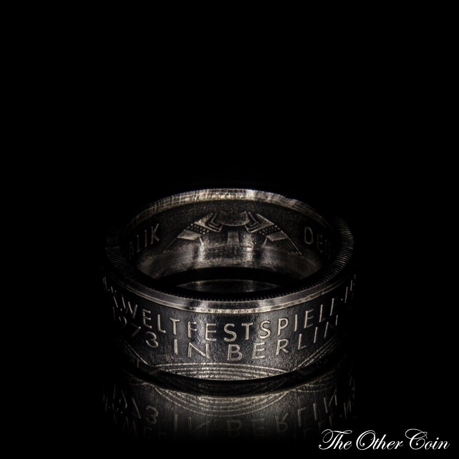 Ring Ddr „Weltfestspiele in Berlin" Versilbert - Münzring Hochglanzpoliert Oder Im Vintage Antik Look Ring Ddr „Weltfestspiele in Berlin" Versilbert - Münzring Hochglanzpoliert Oder Im Vintage Antik Look von TheOtherCoin
