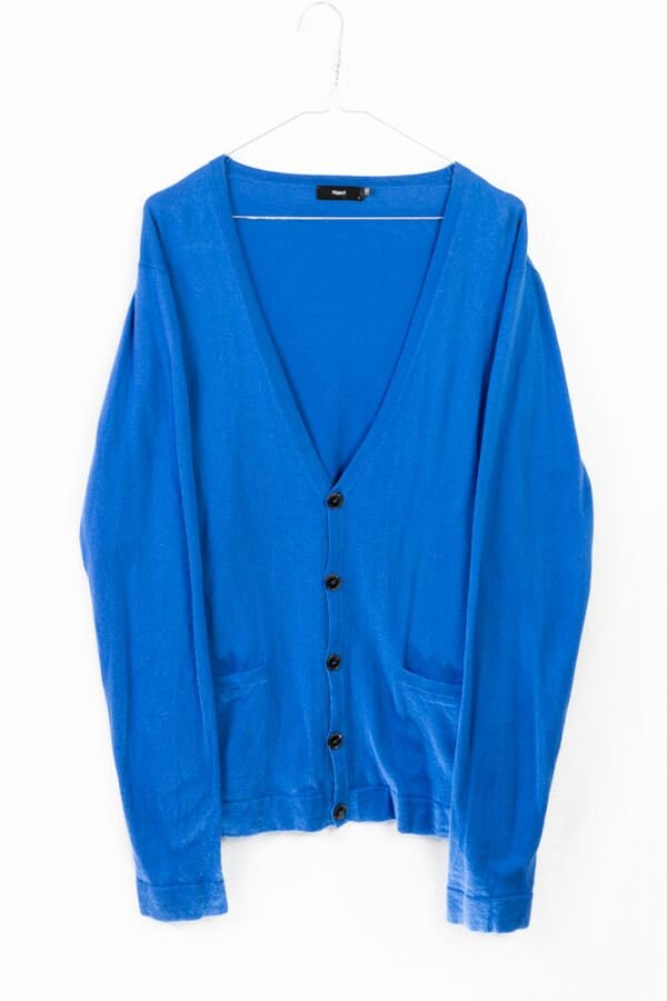 Filippa K. Strickjacke -L Filippa K. Strickjacke -L von TheOtterCouture