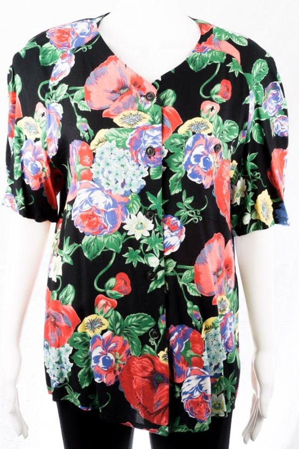 Vintage Bluse -40 M - Flower Print 40 M Baumwolle Gerry Weber Schwarz Bunt Verspielt Vintage Bluse -40 M - Flower Print 40 M Baumwolle Gerry Weber Schwarz Bunt Verspielt von TheOtterCouture