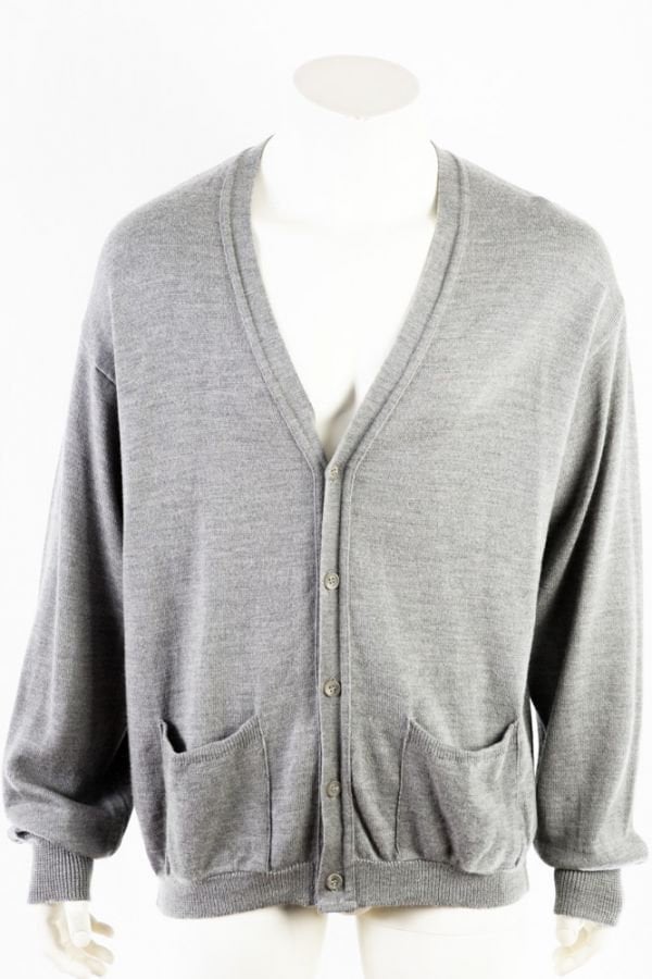 Vintage Cardigan -xl - Grau Schurwolle V-Ausschnitt Vintage Cardigan -xl - Grau Schurwolle V-Ausschnitt von TheOtterCouture