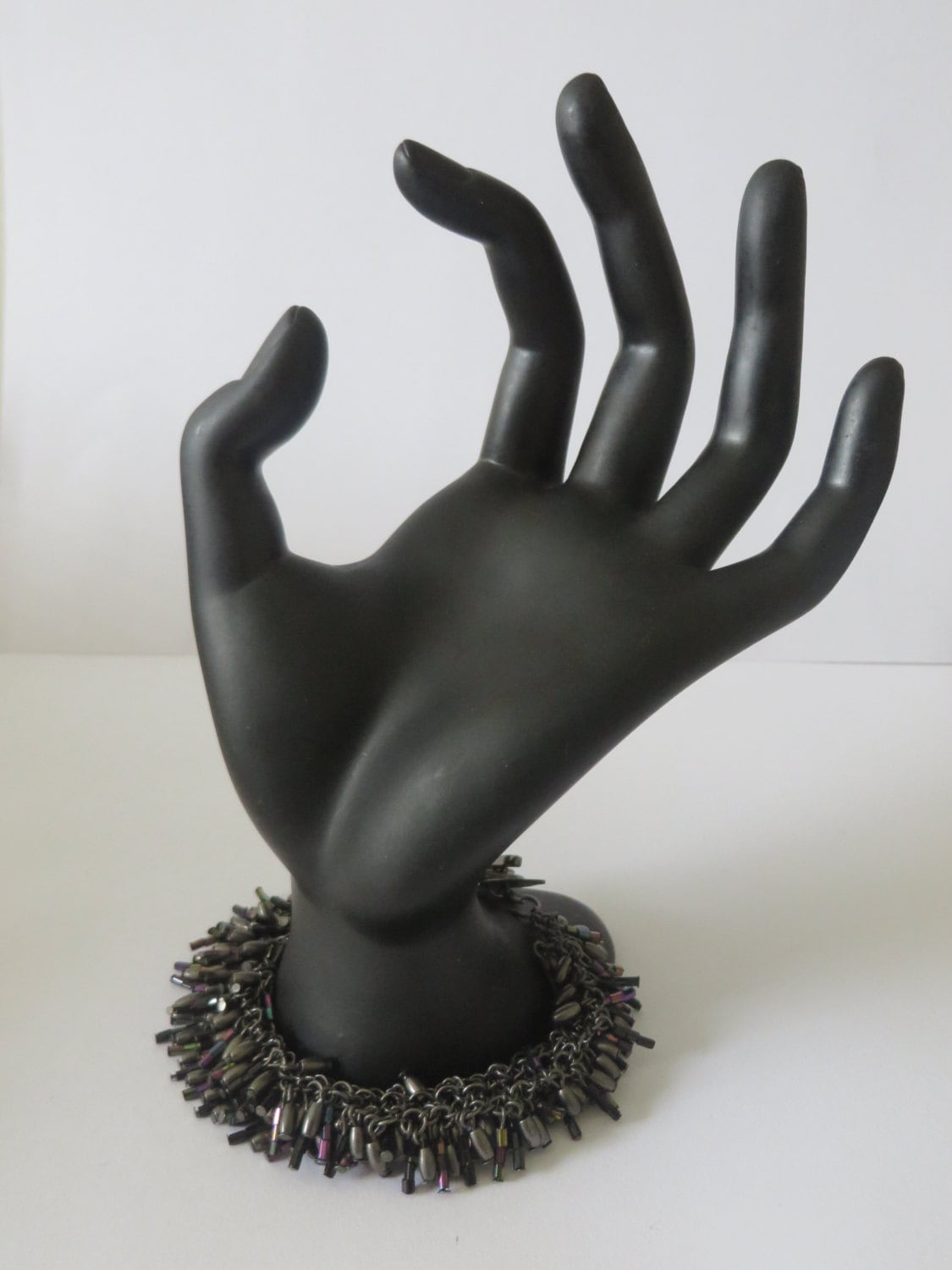 Cold Water Creek Vintage Schwarze Nickel Glasperlen Und Metallsamen Armband von ThePJCompany