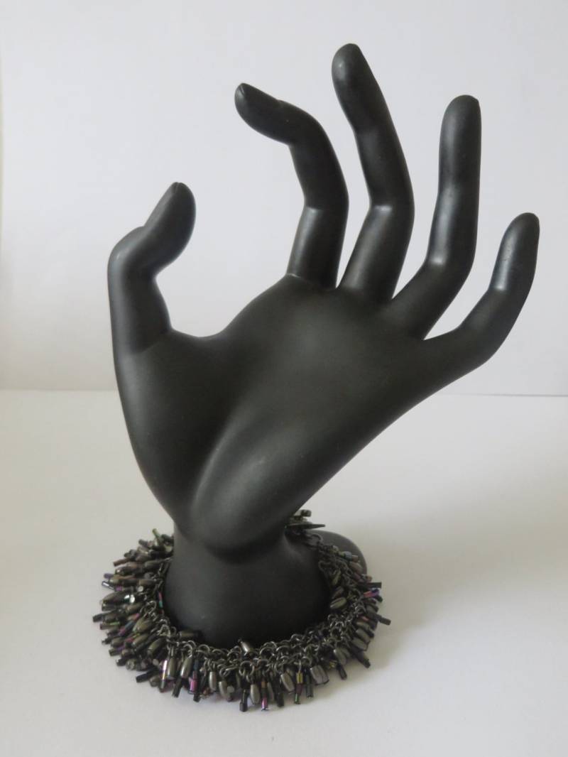 Cold Water Creek Vintage Schwarze Nickel Glasperlen Und Metallsamen Armband von ThePJCompany