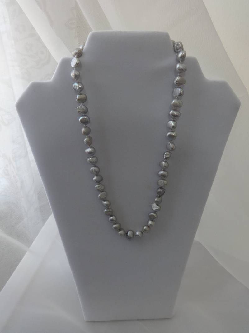 Graue Barock Perlen Halskette von ThePJCompany