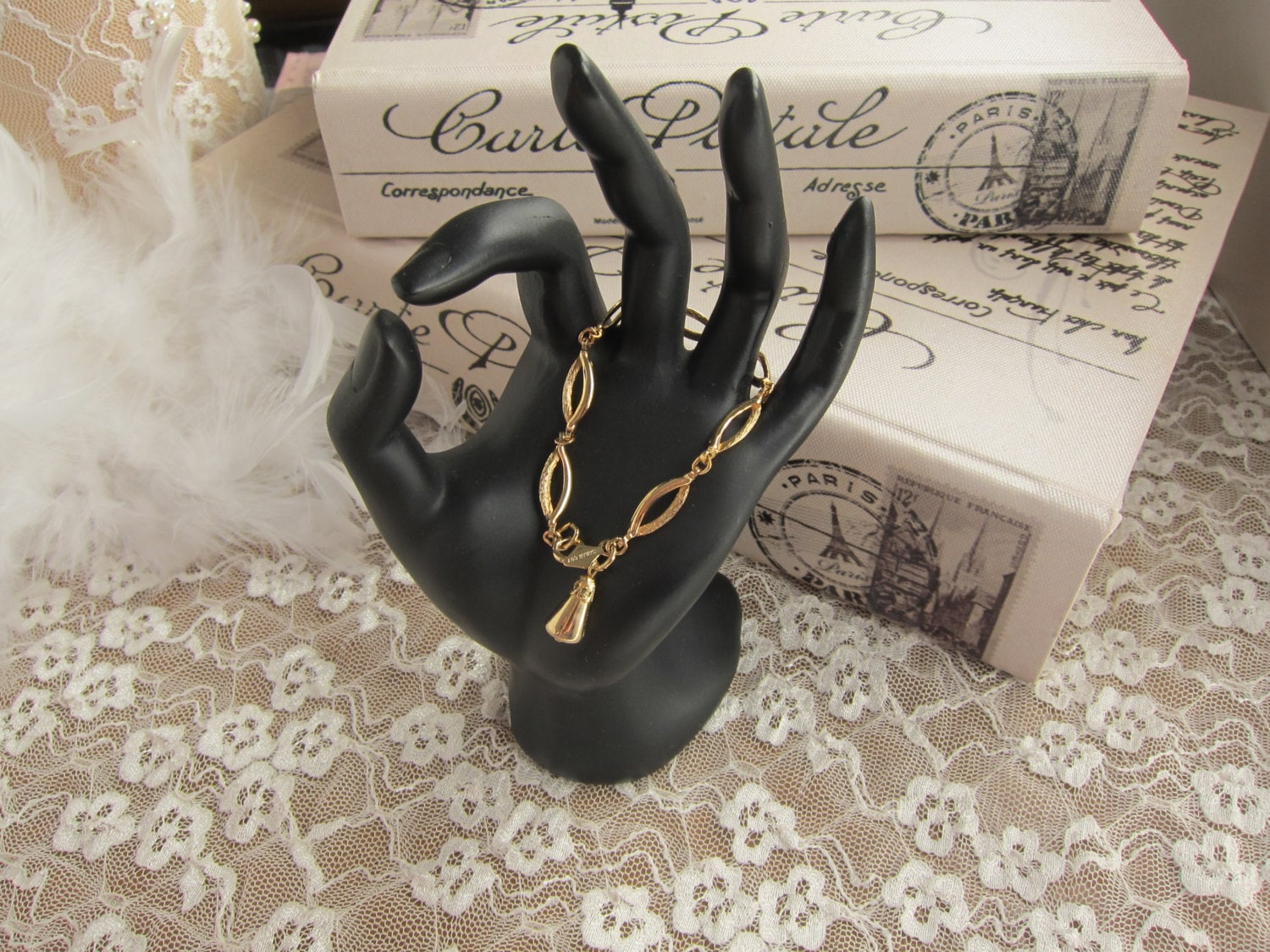 Sarah Coventry Gold Ton Vintage Armband von ThePJCompany