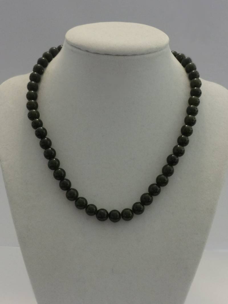 Vintage Hunter Grün Runde Perlen Halskette von ThePJCompany