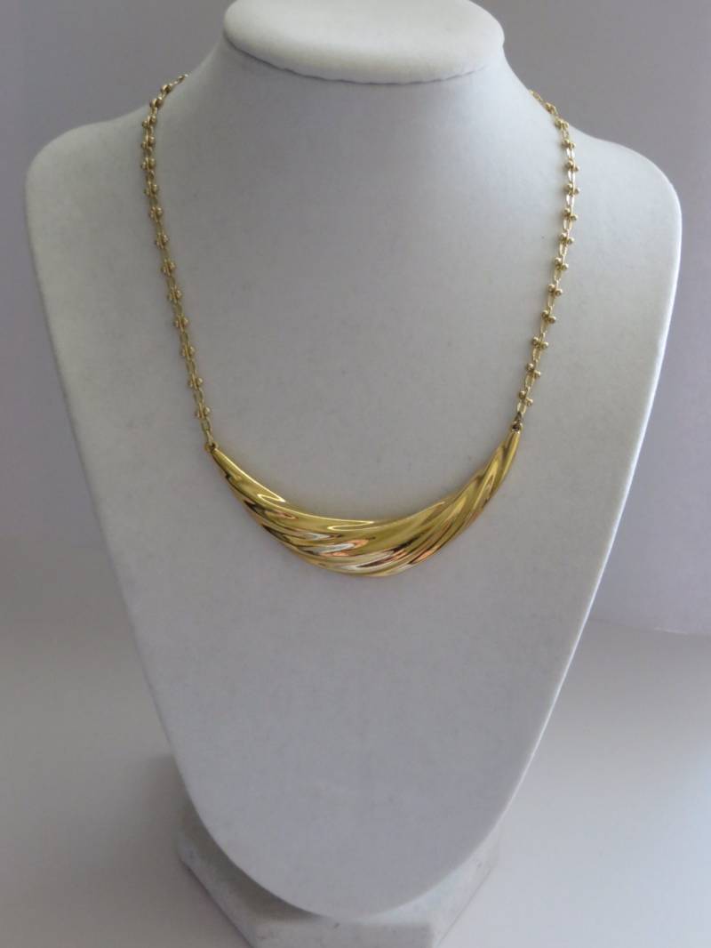 Vintage Monet Gold Ton Anhänger Halskette von ThePJCompany