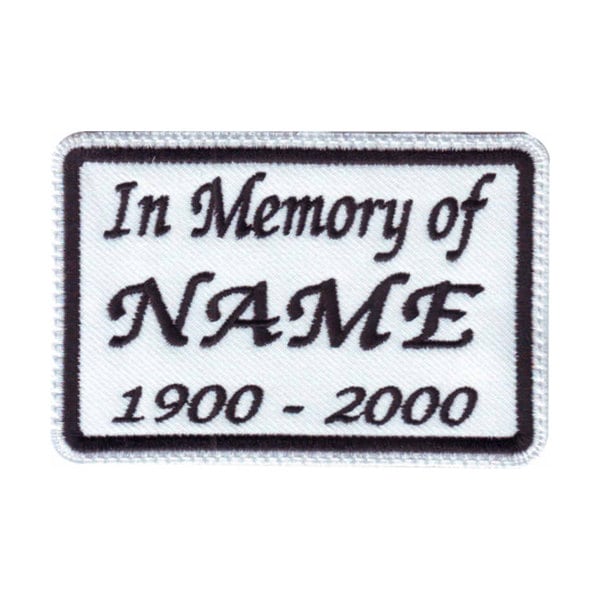 In Memory Personalisiertes Namensschild | Weiß Bestickter Aufnäher von ThePatchLab