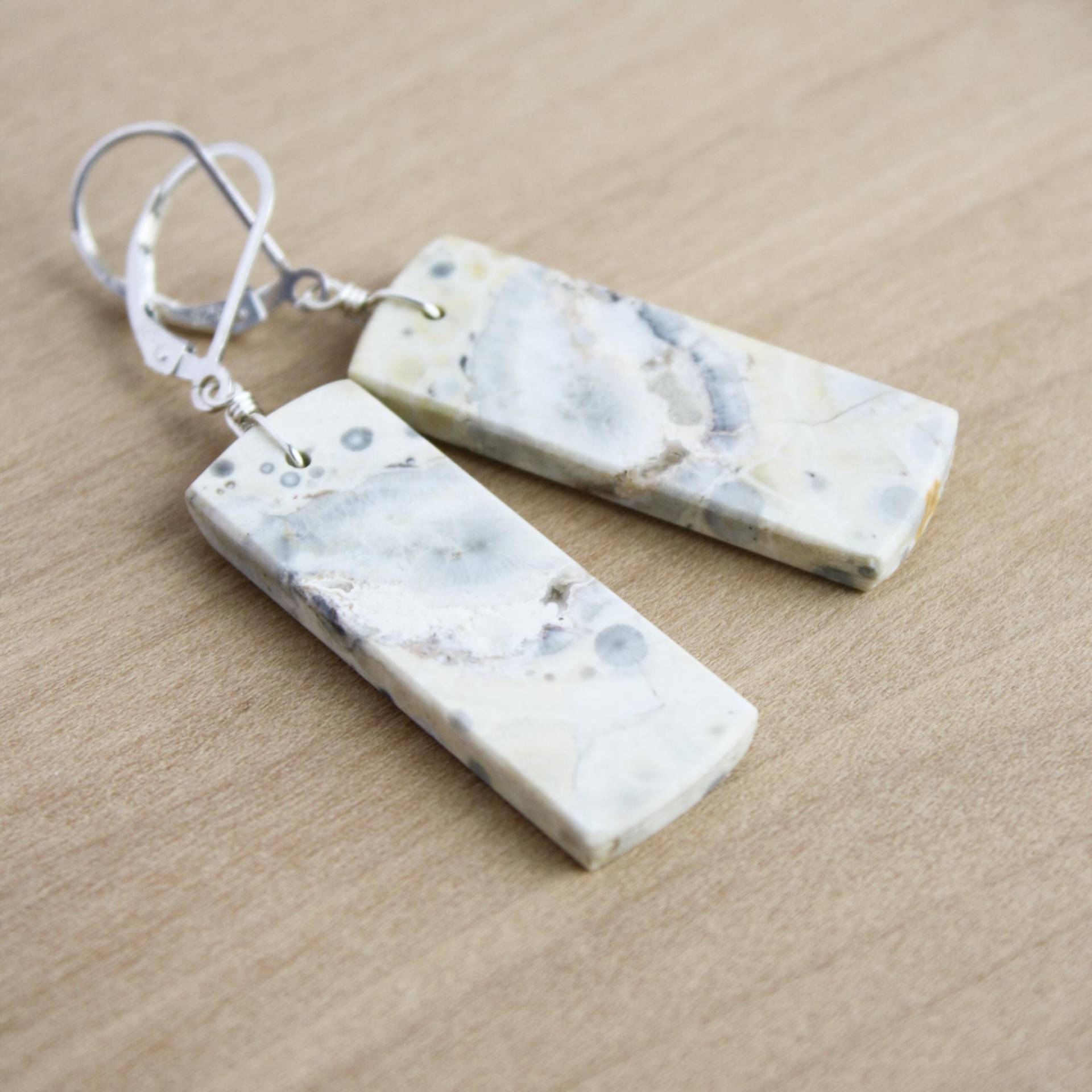 Galaxy Jaspis Ohrringe in Sterling Silber. Natürliche Edelstein Lever Back Neu Galaxy Jaspis Ohrringe in Sterling Silber. Natürliche Edelstein Lever Back Neu von ThePeachTree