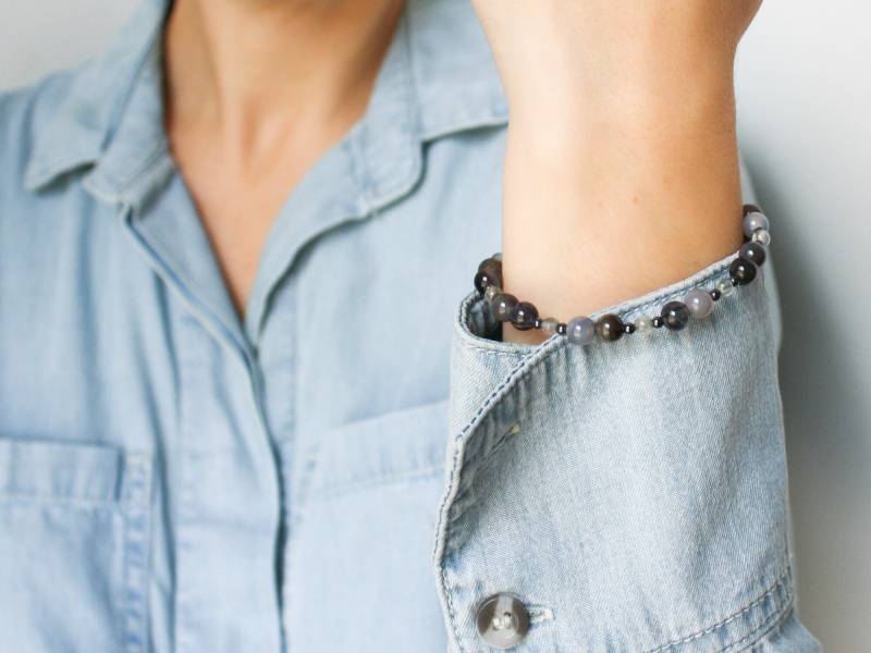 Schwarzes Achat Armband Für Frauen Und Männer. Perlenarmband Mit Hämatit Labradorit. Angst Crystal Healing von ThePeachTree