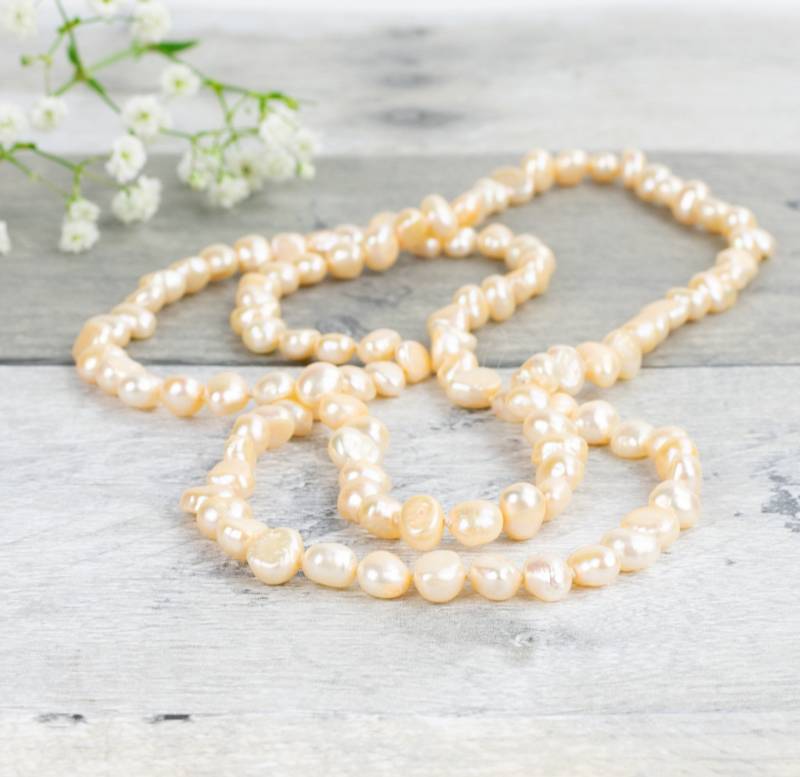 Lange Rosa Süsswasserperlenkette Handgeknüpfte Seide von ThePearledSquirrel