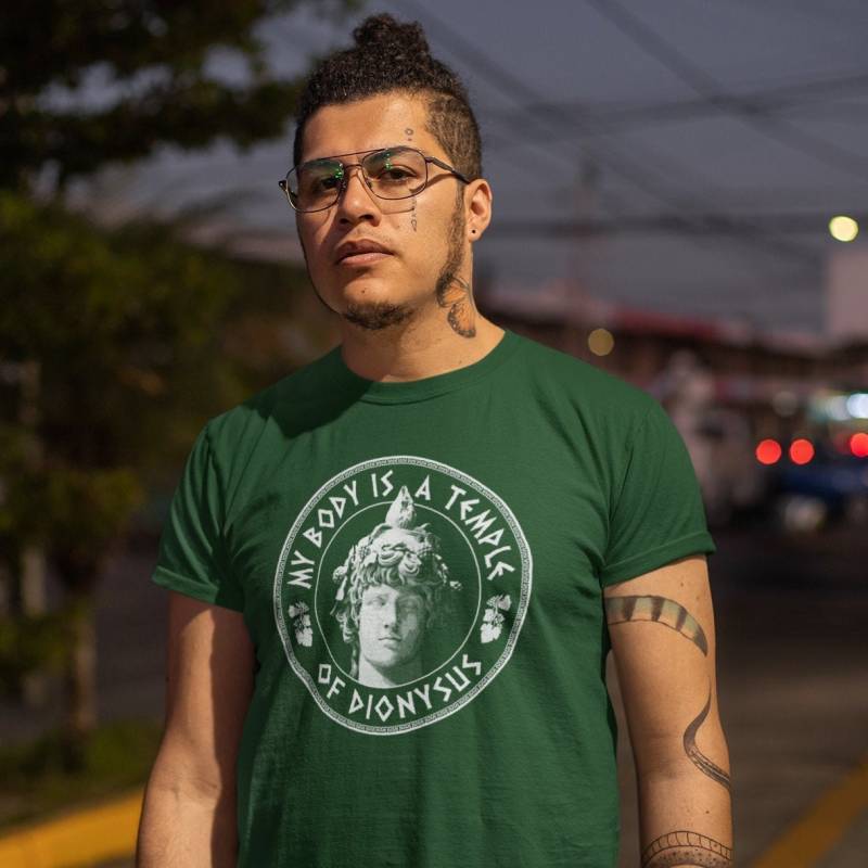 My Body Is A Temple Of Dionysus - Greek Design Shirt von ThePhilosophersShirt