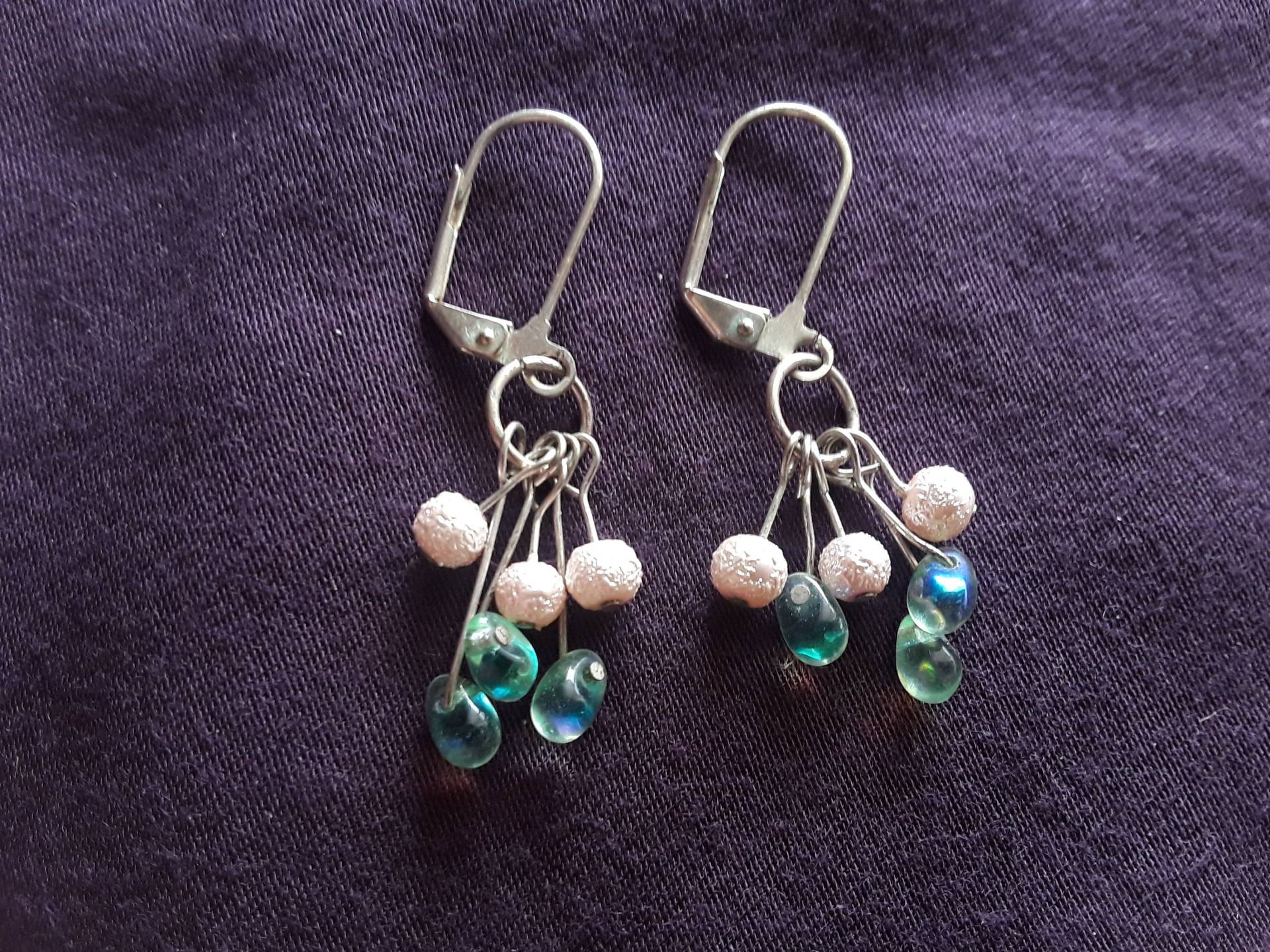 Winzige Rosa Und Grüne Ohrringe von ThePhoenixFeather