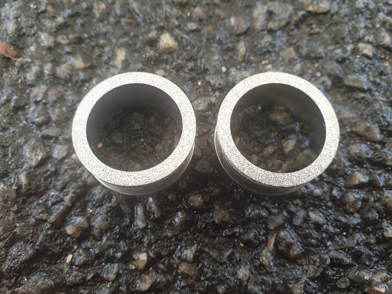 Ein Paar Silber Glitter Edelstahl Ohr Tunnel Piercing Dehner Plugs Schmuck Tu140 von ThePiercingKingdom