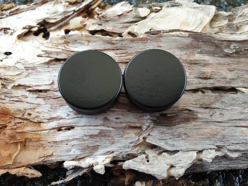Paar Schwarze Holz Ohr Plugs Keilrahmen Schmuck Sattel Tunnel Pl68 von ThePiercingKingdom