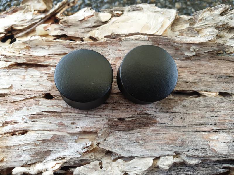 Paar Von Black Ebony Convex Holz Ohr Plugs Keilrahmen Schmuck Sattelholz Pl90 von ThePiercingKingdom