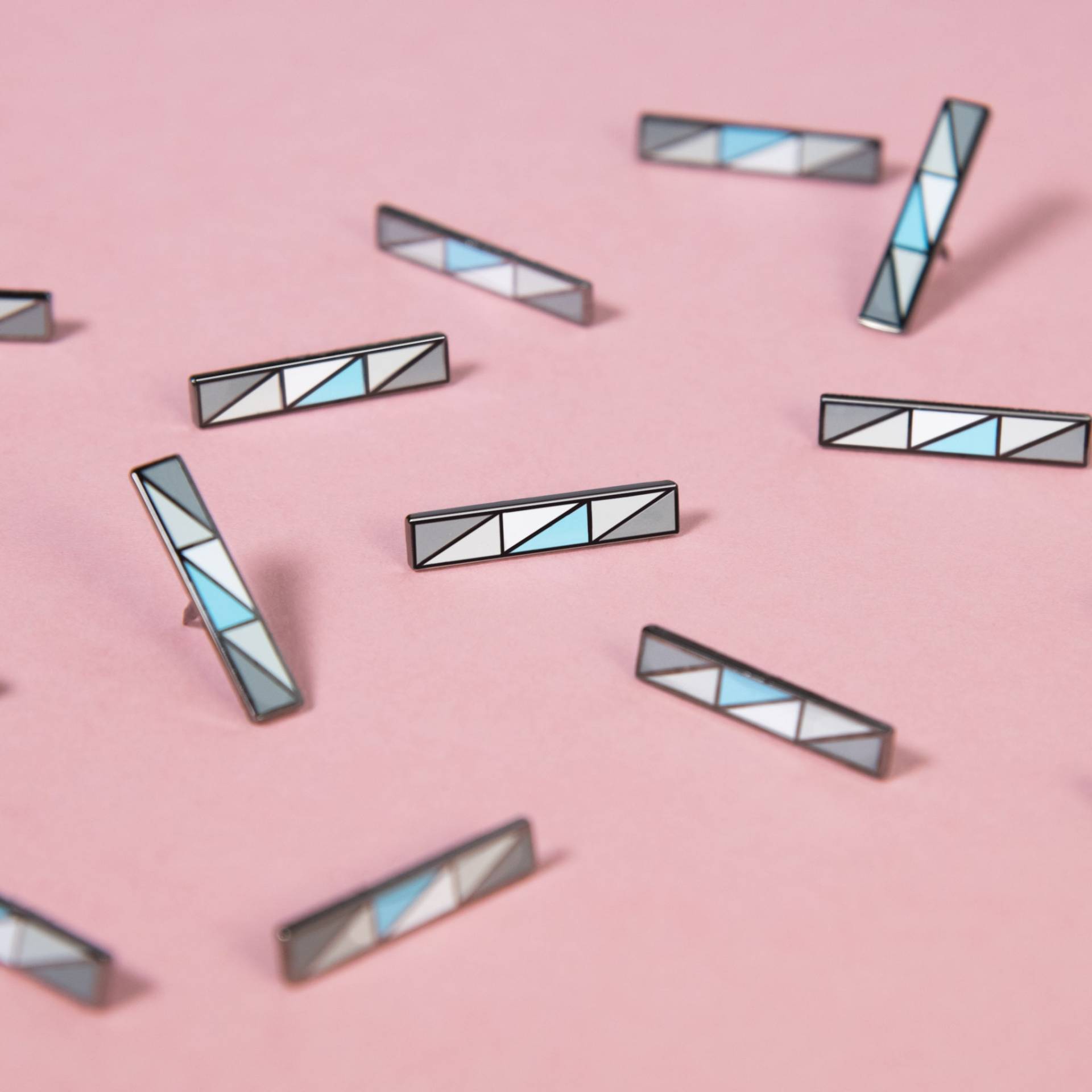 Demiboy Bar Pin Gender Dysphoria Pride Badge Lgbtq Nonbinary Demigirl Demifluid Demiflux Demiman Genderflüssigkeit Demiguy Demigender Demiboy Bar Pin Gender Dysphoria Pride Badge Lgbtq Nonbinary Demigirl Demifluid Demiflux Demiman Genderflüssigkeit Demiguy Demigender von ThePinPrick