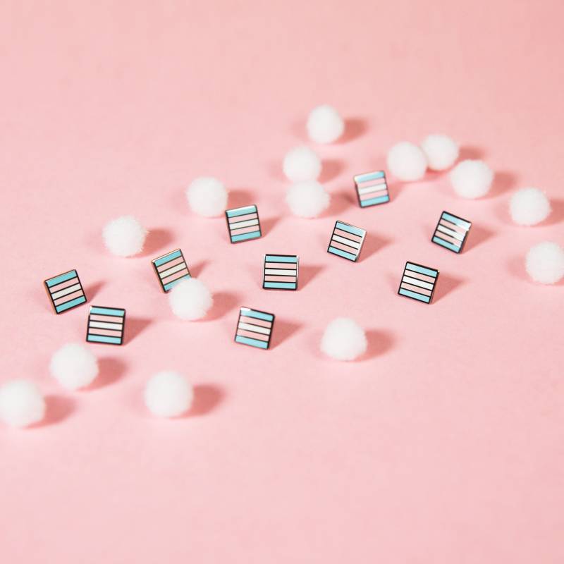 Mini Trans Flagge Pin - Lgbt Pride Badge Stud Transgender Ally Kleine Winzige Nichtbinäre Unterstützung Demonstration Gegen Sie von ThePinPrick