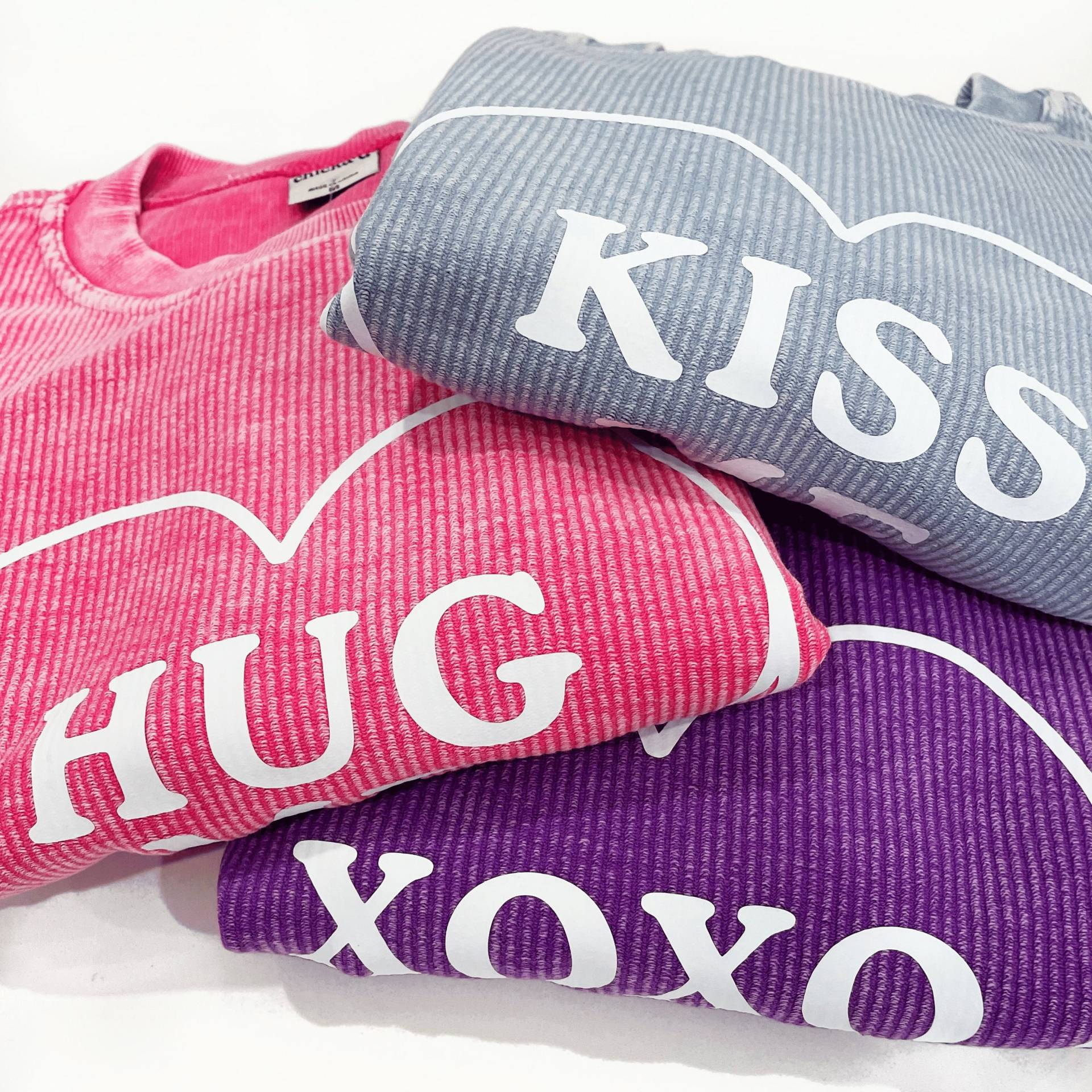 Konversations-Herz Corded Valentines Sweatshirt von ThePinewoodSocial