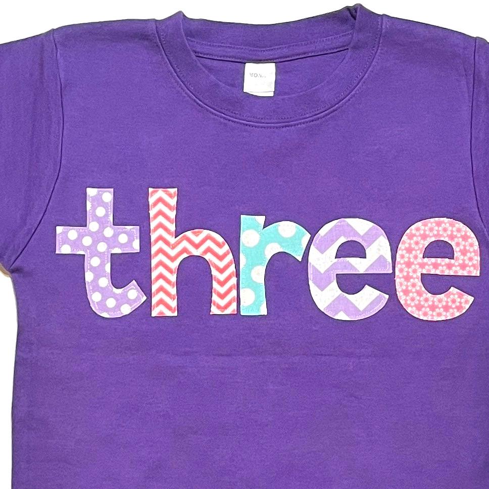 Mädchen Drei Geburtstag Shirt, Pink Lila Aqua, 3 Rd Birthday Girl - Größe 4 Kurzarm Handgemachter Schriftzug in Polkadots Und Chevron von ThePolkaDotTotSpot