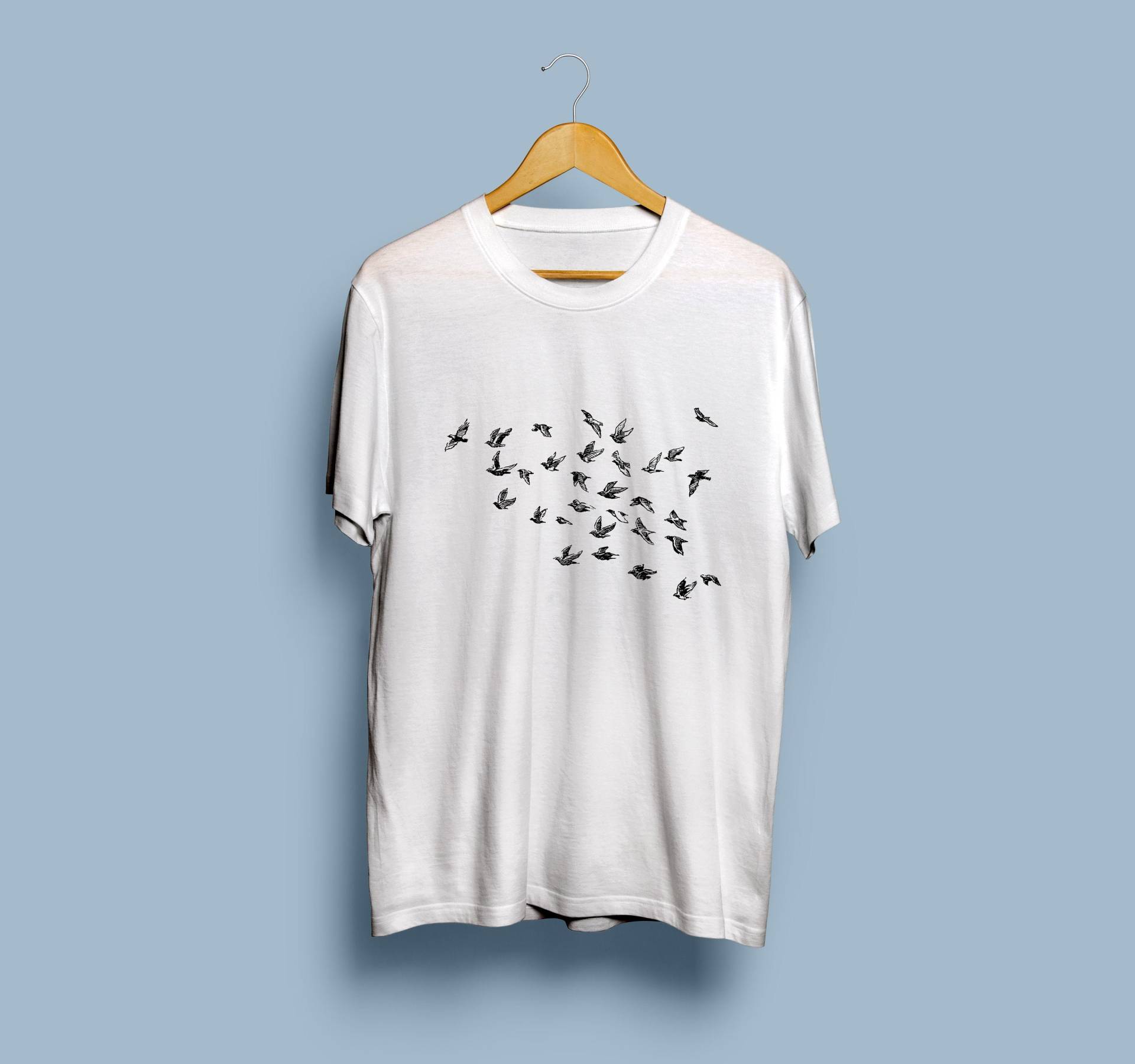 Fliegende Vögel Minimalist Unisex T-Shirt, Bleistiftskizze Vogelschwarm Kunst, Einfache Männer Tshirt, Neutral Frauen T-Shirt Geschenk von ThePositiveArt