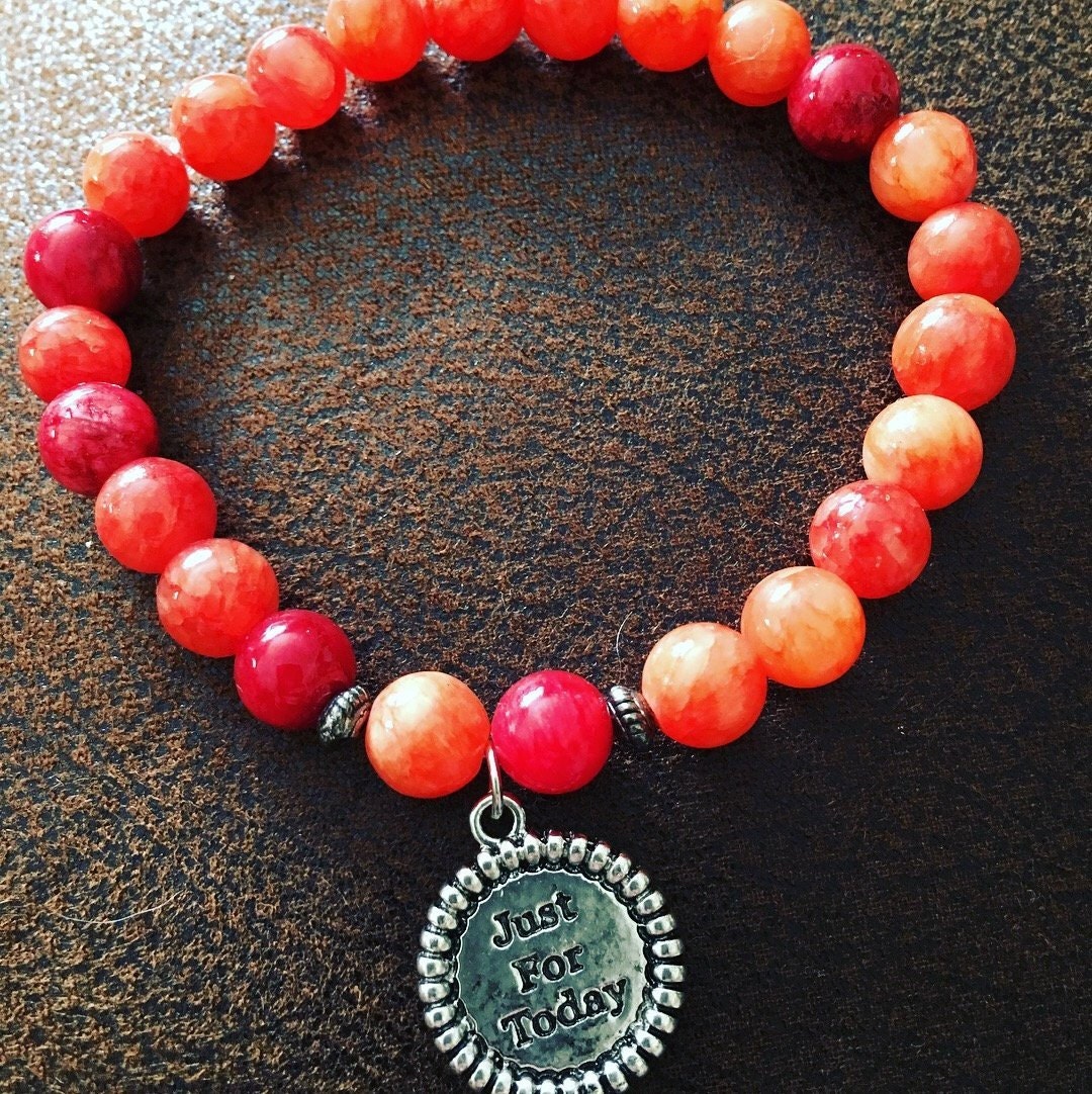 Nur Für Heute Korallen Farbe Perlen Armband Na Betäubungsmittel Anonym Aa Alkoholiker Eisgroßen Sponsor Geschenk von ThePricklyLotus