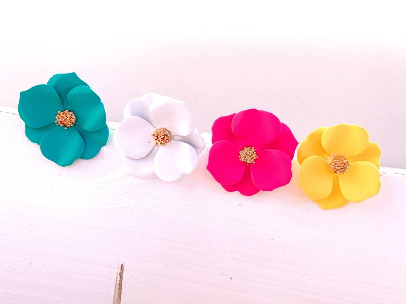 Pastell Blumen Ohrringe Legierung Frühlingsschmuck von TheProvince