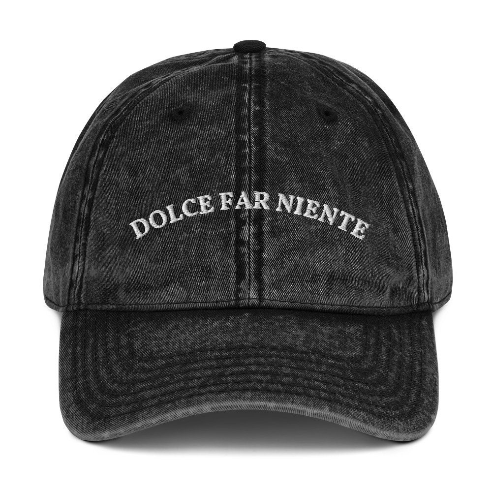 Dolce Far Niente - Baseball Cap Vintage Bestickt von TheRefinedSpirit