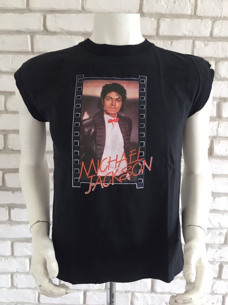 Jahrgang 1984 Michael Jackson Billie Jean Thriller Tshirt Jahrgang 1984 Michael Jackson Billie Jean Thriller Tshirt von TheRockChickCloset
