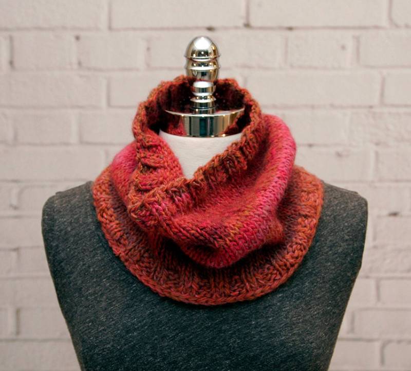 Helles Magenta/Senf/Deep Orange Braun Wolle Gestrickt Kutte Umfang 26" Breite 9" von TheSageandPetal