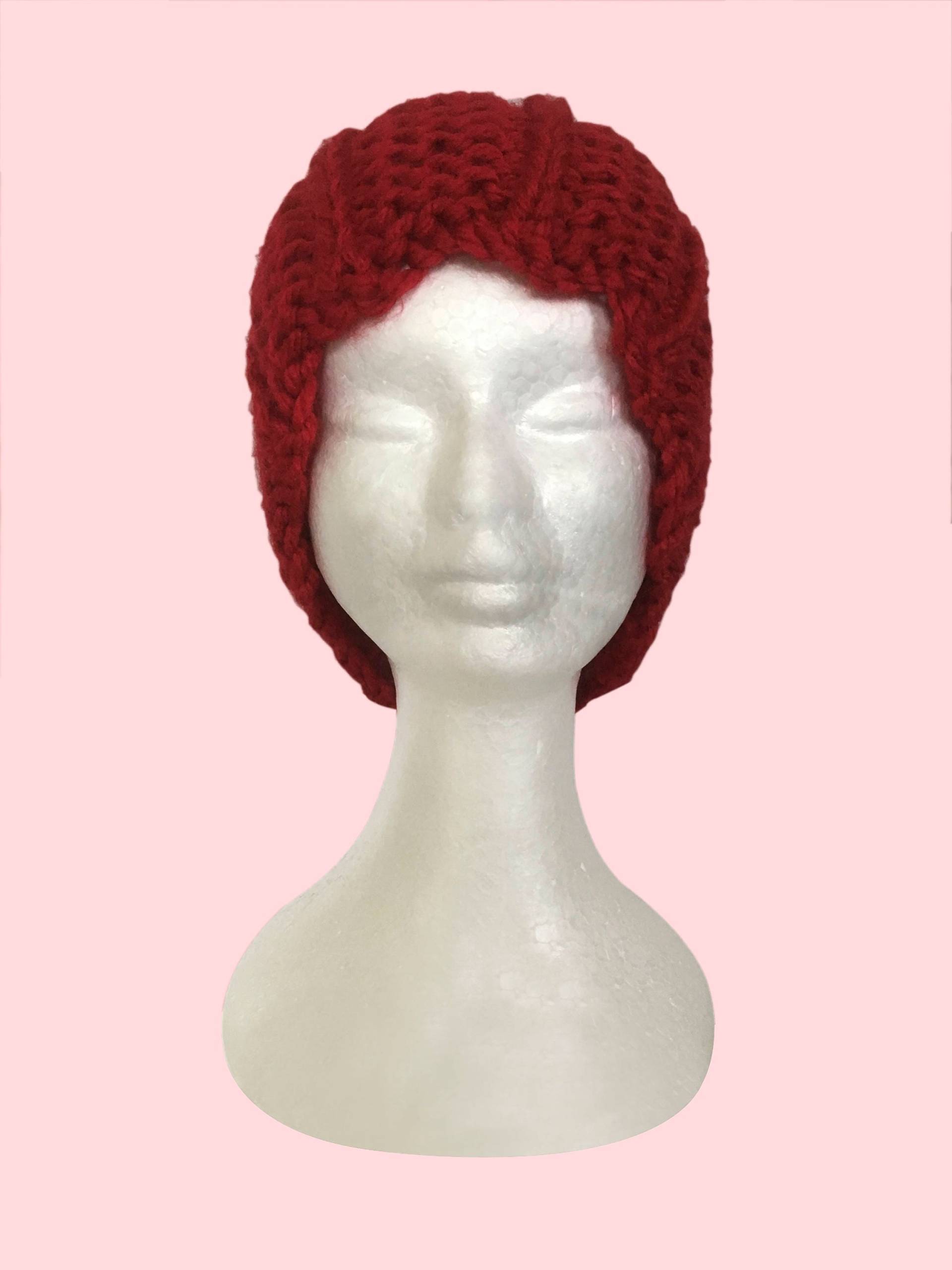 Gestrickte Vintage Mütze Mit Bogenkante Gestrickte Vintage Mütze Mit Bogenkante von TheSeasonalStitcher