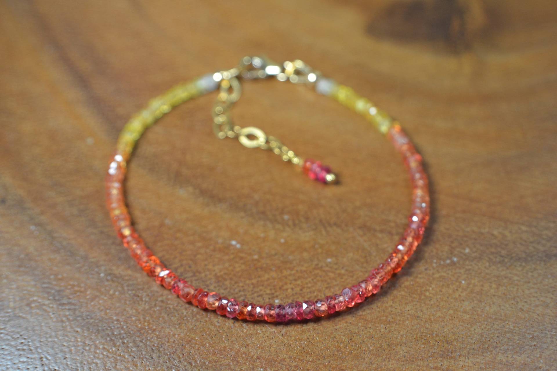 Saphir Armband in 585Er Gold // Orange, Gelb, Roter Geburtsstein September Geschenk Zum 5, 45 Jahrestag von TheSemiPreciousStone