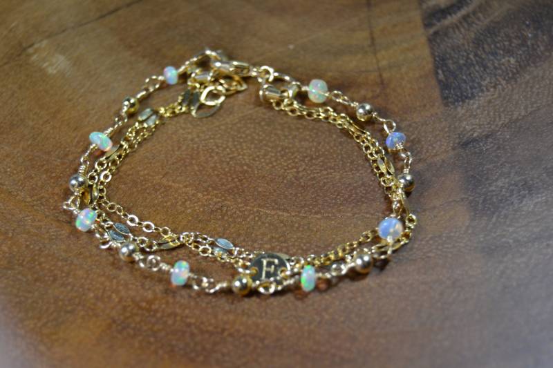 Welo Feueropal Multi-Strand Armband in 14K Gold, Sterling Silber // Oktober Geburtsstein 14-Jähriges Jubiläum Opal von TheSemiPreciousStone