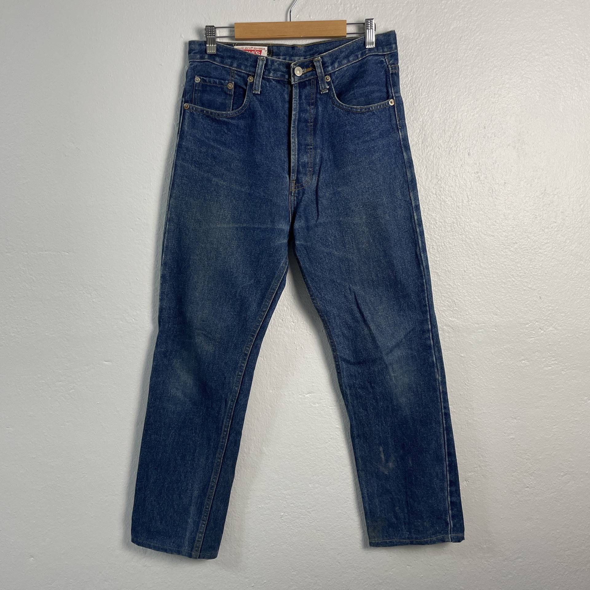 Vintage Levis 501 Denim Jeans Made in Usa W30 von TheShahStore