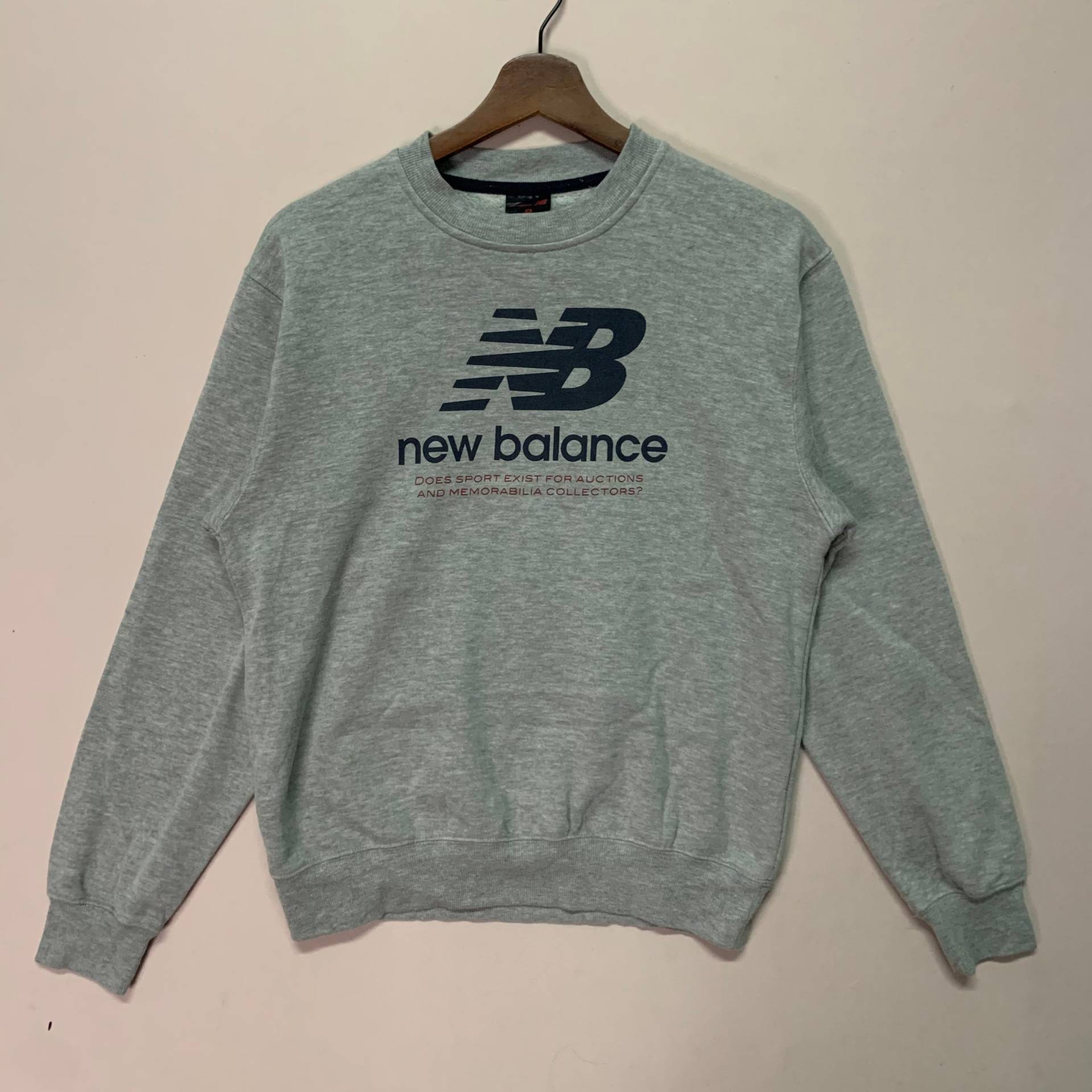 Vintage New Balance Sweatshirt Big Logo Crewneck Plain Pullover Größe M von TheShahStore