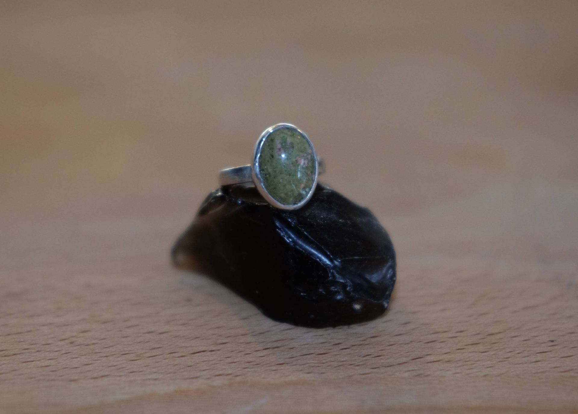 Handmade Sterling Silber Natürliche Unakite Jasper Ring Handmade Sterling Silber Natürliche Unakite Jasper Ring von TheSharpie
