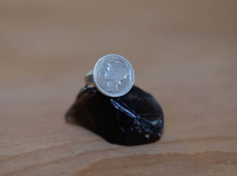 Mercury Dime Ring Aus Sterlingsilber Mercury Dime Ring Aus Sterlingsilber von TheSharpie