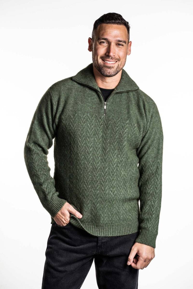 Neuseeland Made Possum Merino Chevron Zip Pullover von TheSheepskinFactory