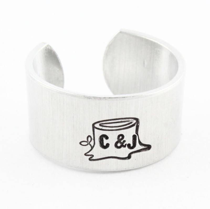Baumstumpf Ring - Initialen Verstellbarer Personalisierter Silber Individueller Jahrestag Geschenk Größe 7 8 von TheSilverDiva