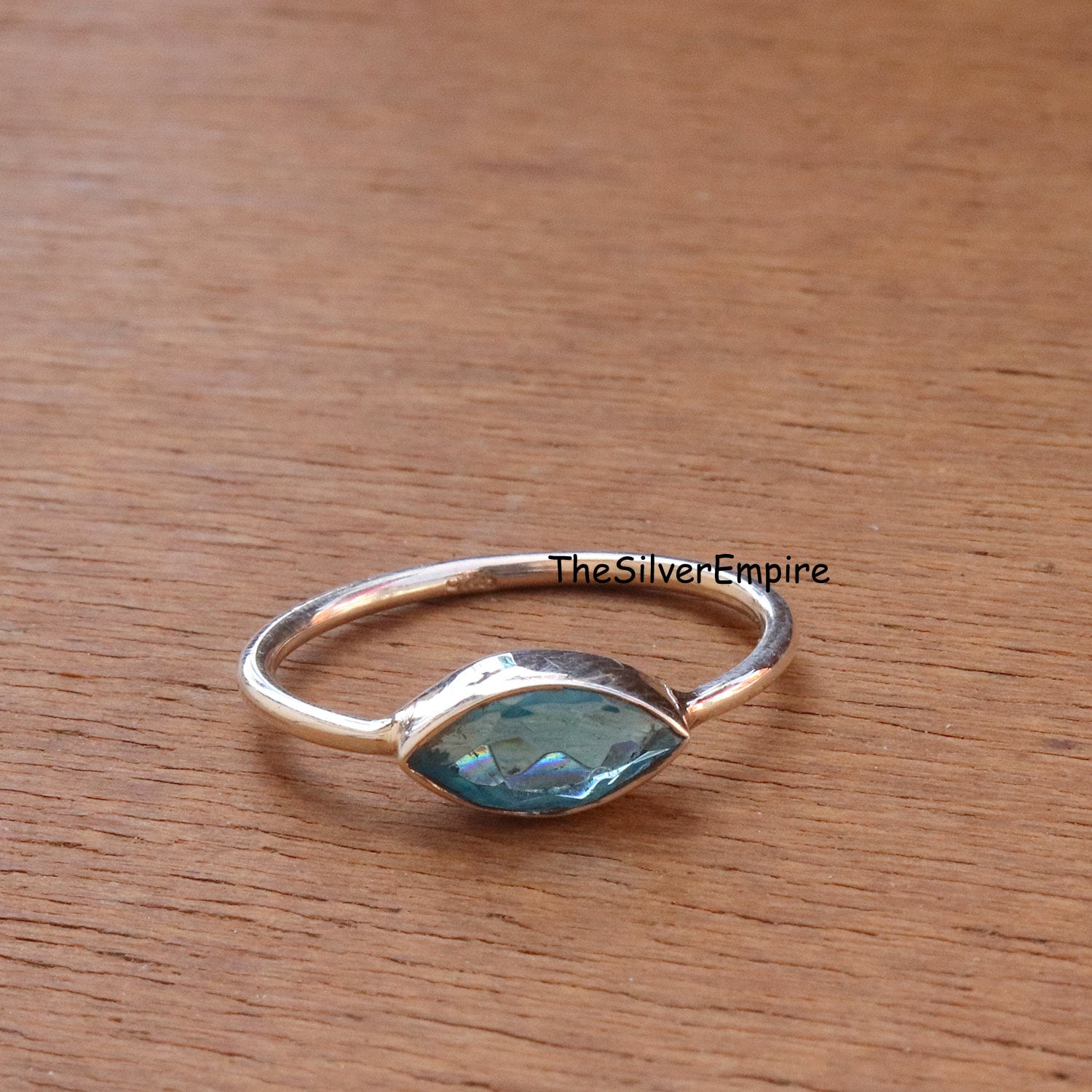 Natürlicher Blauer Topas Ring - 925 Sterling Silber Handgemacht November Geburtsstein Schmuck Für Frauen Geschenke Sie von TheSilverEmpire
