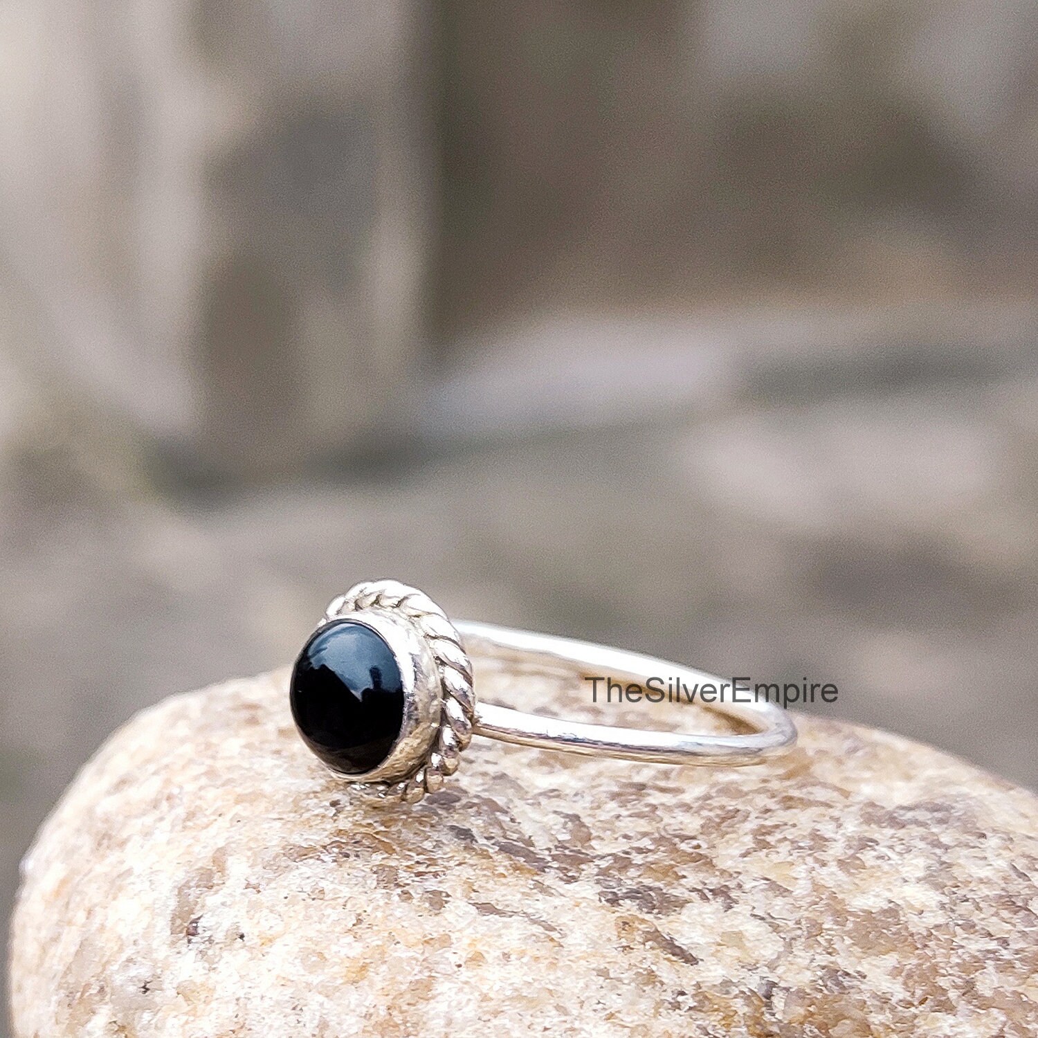 Schwarzer Onyx-Ring - 925Er Sterlingsilber-Ring Handgefertigter Ring Dezember-Geburtsstein Natürlicher Edelstein-Ring Für Frauen Geschenke Sie von TheSilverEmpire