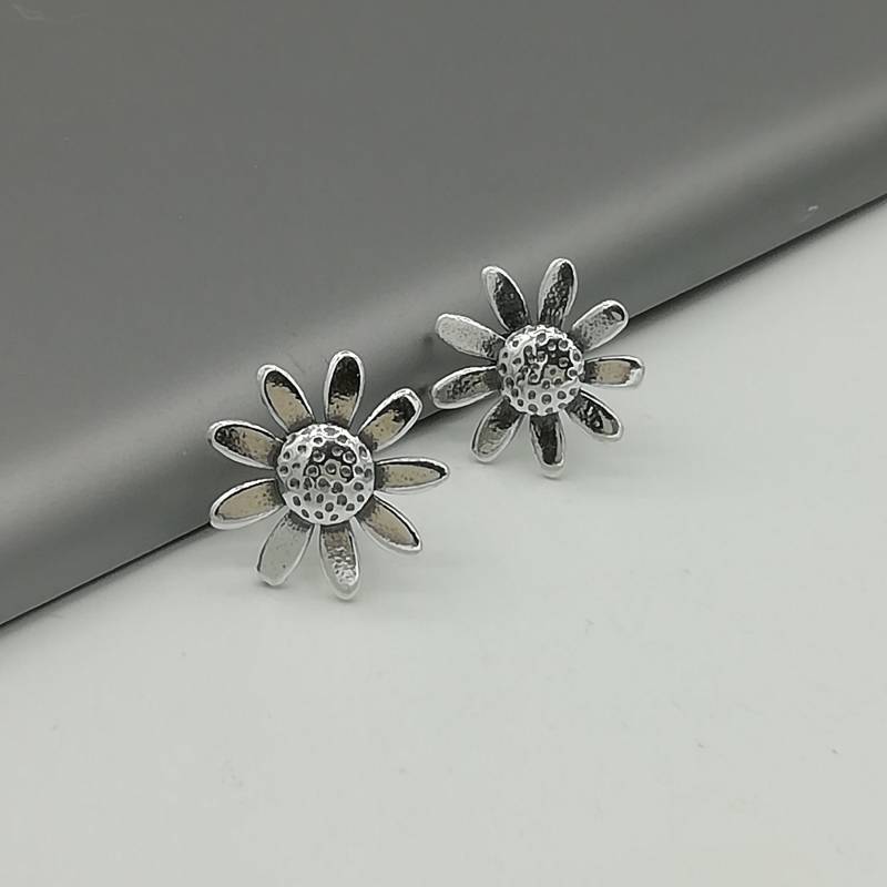 Sonnenblume Ohrstecker | Blumen Nieten Ohrringe Hübscher Silberschmuck Sterling Silber E172 von TheSilverGame