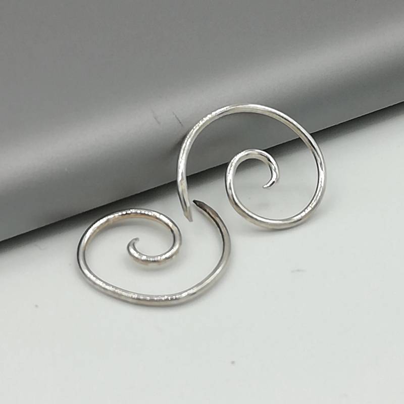 Spiral Silber Creolen | Ohrhaken Boho Sterling Schlichte Brautjungfern Geschenk E74 von TheSilverGame