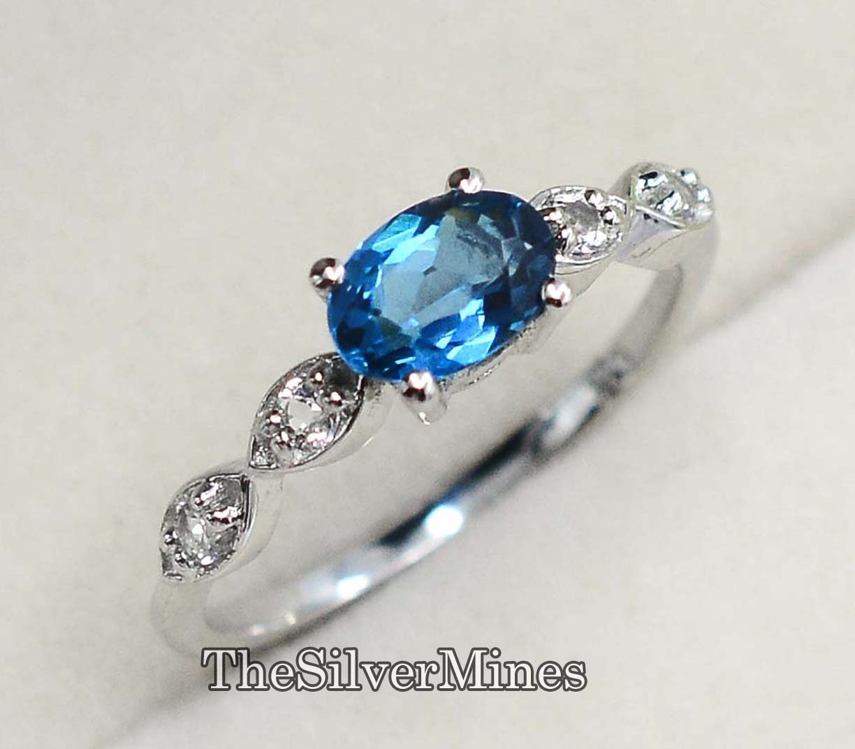 Natürlicher London Blauer Topas Ring/925 Sterling Silber Solitär Dezember Geburtsstein Versprechensring Ehering Geschenk Für Sie von TheSilverMines